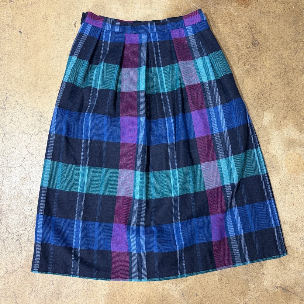 Vintage DVF Plaid Midi Skirt Blue Turquoise Purple Jewel Tone Pleated 16 Large - Picture 2 of 7